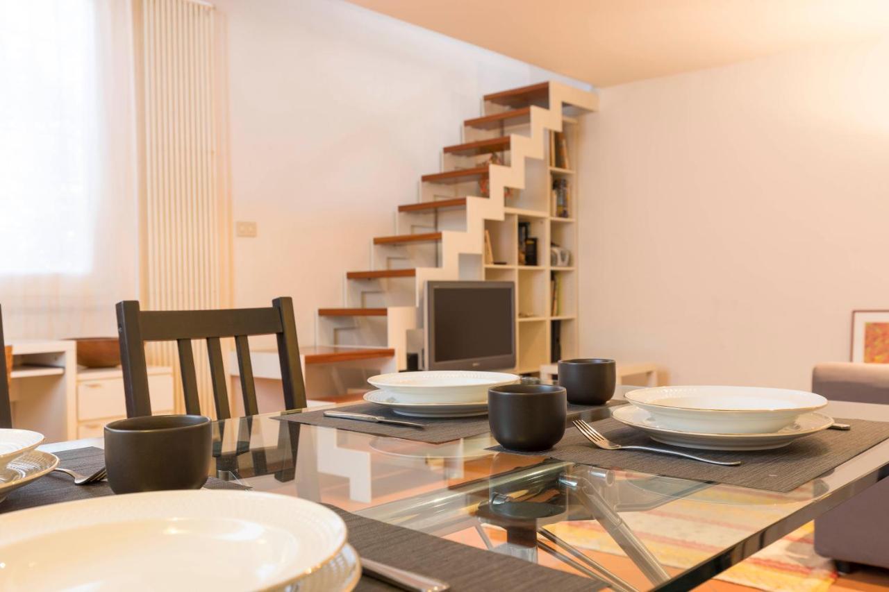 Casa Santa Croce Apartment ฟลอเรนซ์ ภายนอก รูปภาพ